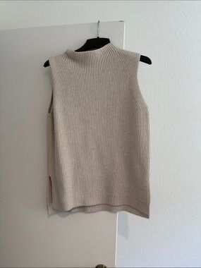 Ann Taylor Cream Ribbed Sleeveless Knit Top